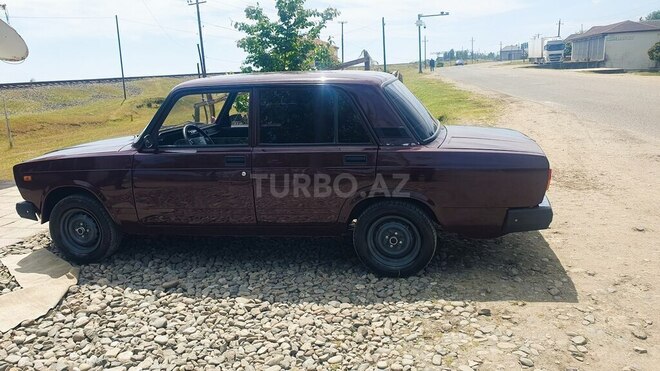 LADA (VAZ) 2107-6