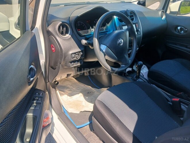 Nissan Note-10