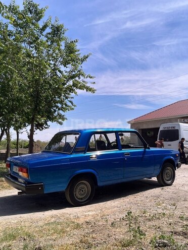 LADA (VAZ) 2107-4
