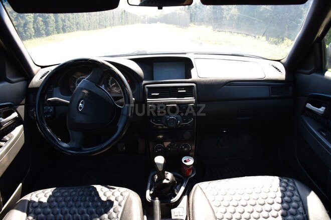 LADA (VAZ) Priora-12