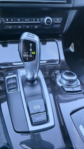 BMW 528-9
