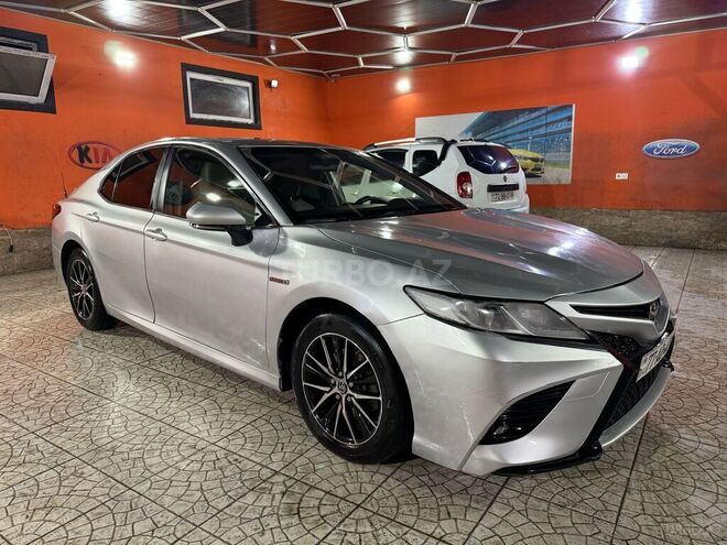 Toyota Camry-2