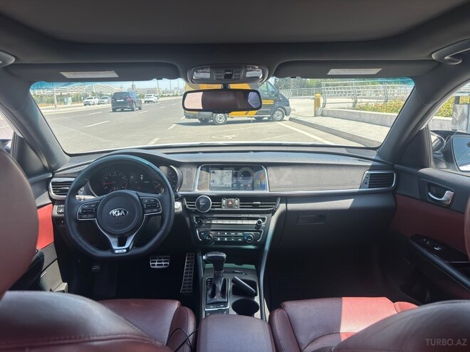 Kia Optima-3