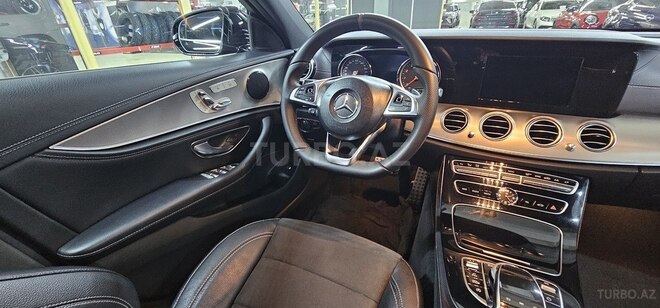 Mercedes E 250-15