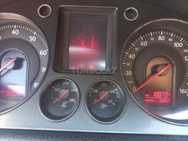 Volkswagen Passat-10