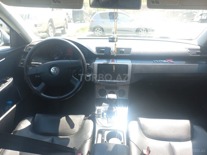 Volkswagen Passat-12