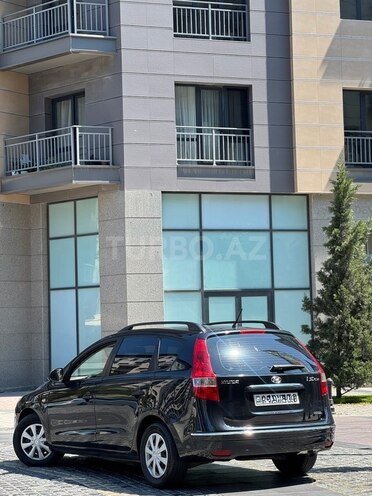 Hyundai i30-4