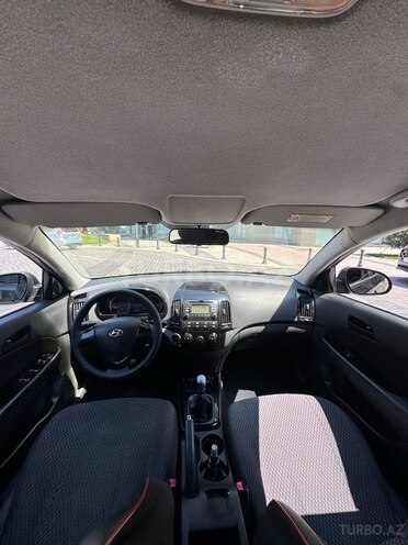 Hyundai i30-6