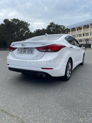 Hyundai Avante-6