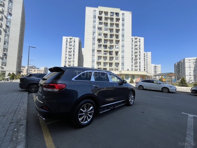 Kia Sorento-6
