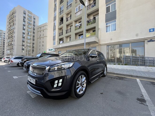 Kia Sorento-14