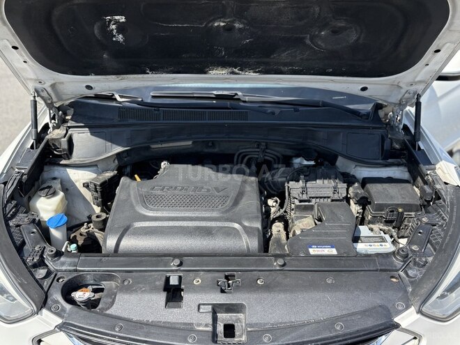 Hyundai Santa Fe-16