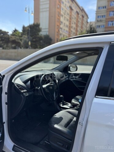 Hyundai Santa Fe-11