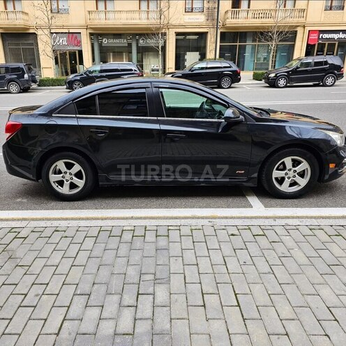 Chevrolet Cruze-9