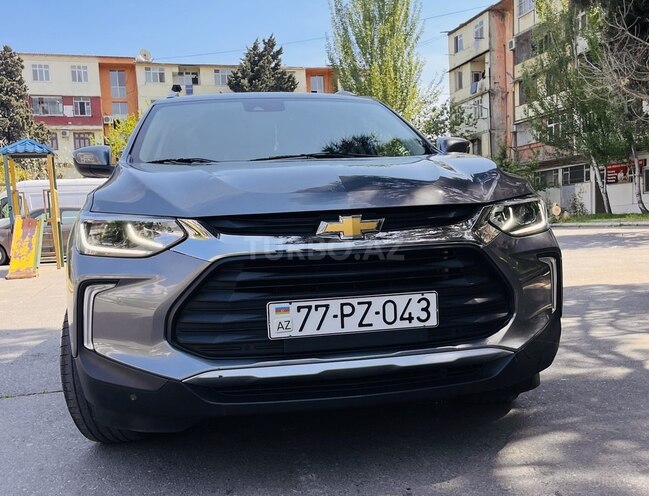 Chevrolet Tracker-1