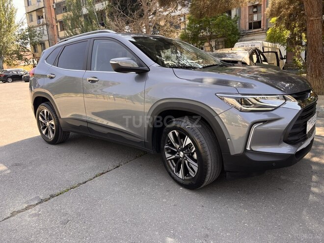 Chevrolet Tracker-8