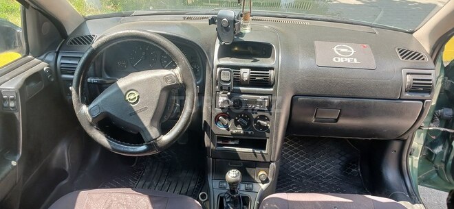 Opel Astra-8
