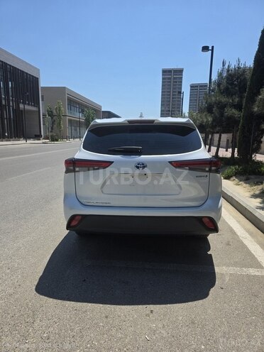 Toyota Highlander 2023, 19,000 km - 2.5 л - Bakı