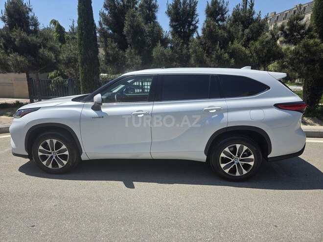 Toyota Highlander 2023, 19,000 km - 2.5 л - Bakı