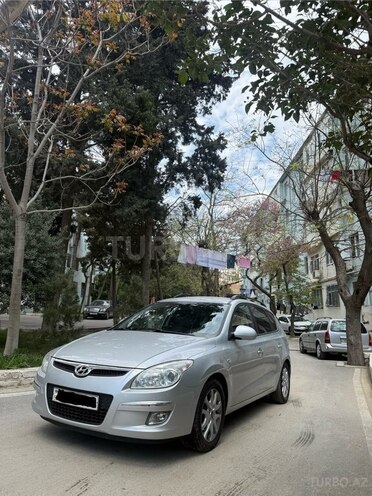 Hyundai i30-2