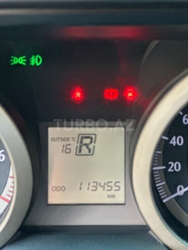 Toyota Land Cruiser Prado-19