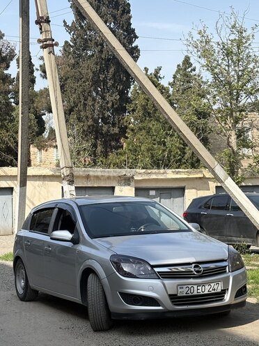 Opel Astra-3