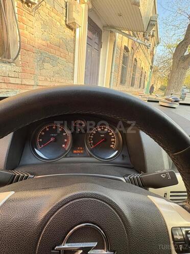 Opel Astra-11