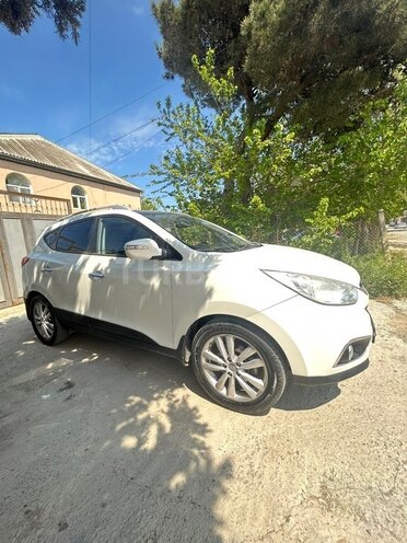 Hyundai ix35-4