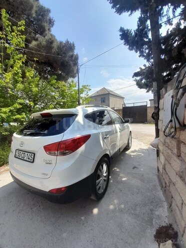 Hyundai ix35-8