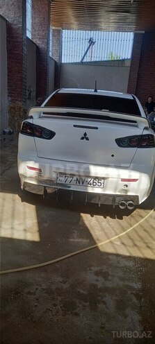 Mitsubishi Lancer-6