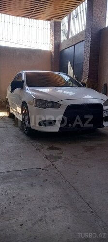 Mitsubishi Lancer-9