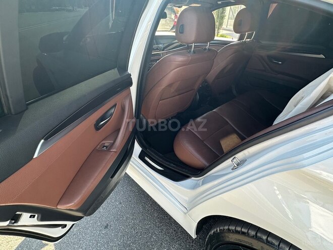 BMW 520d-6