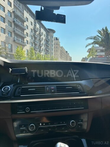 BMW 520d-10