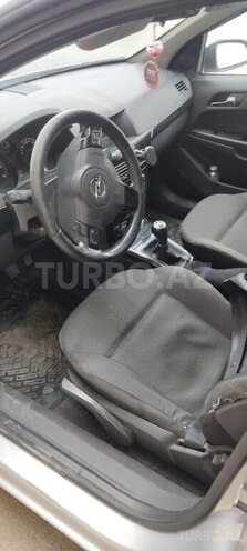 Opel Astra-4