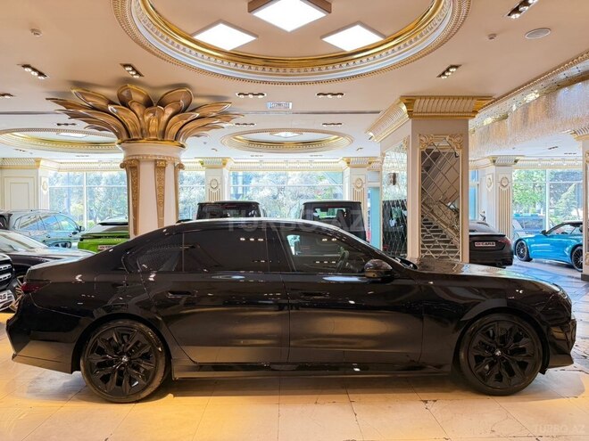 BMW i7 2024, 12,000 km - 0.0 l - Bakı