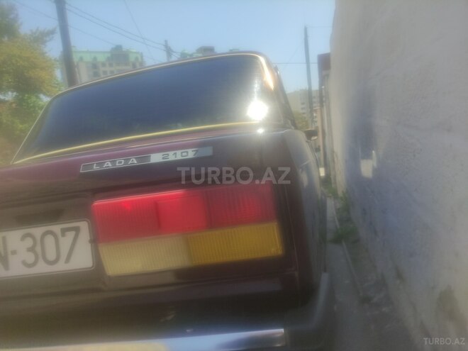 LADA (VAZ) 2107-4