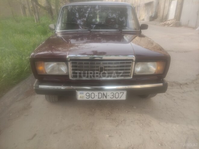 LADA (VAZ) 2107-15