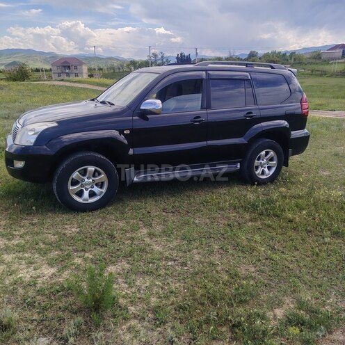 Toyota Land Cruiser Prado-2