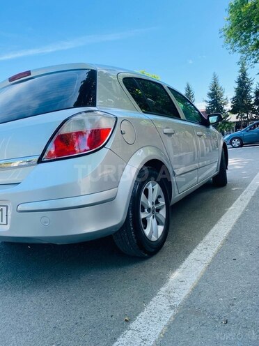 Opel Astra-3