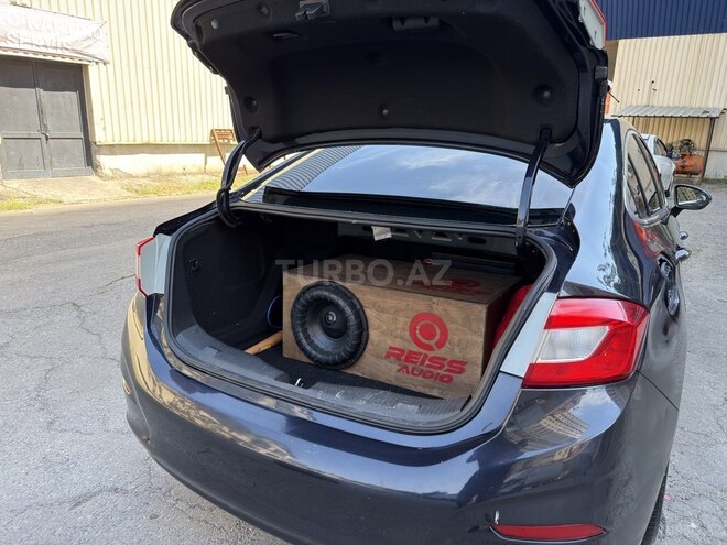 Chevrolet Cruze-5