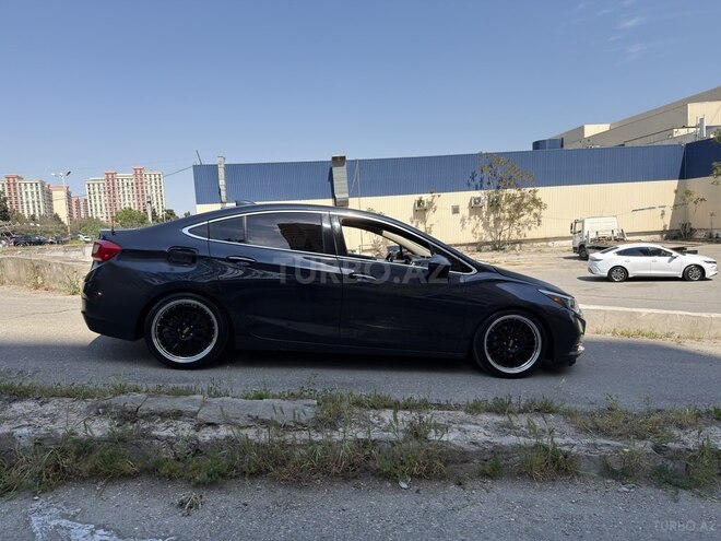 Chevrolet Cruze-4
