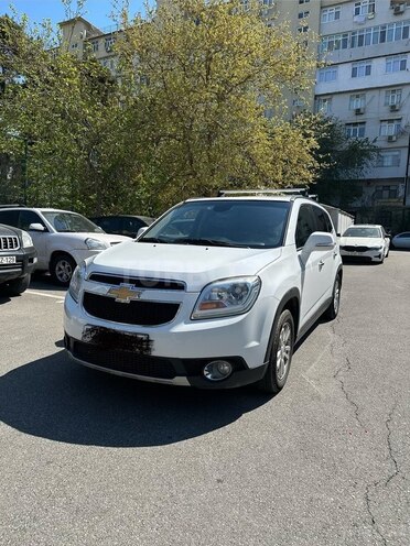 Chevrolet Orlando-2