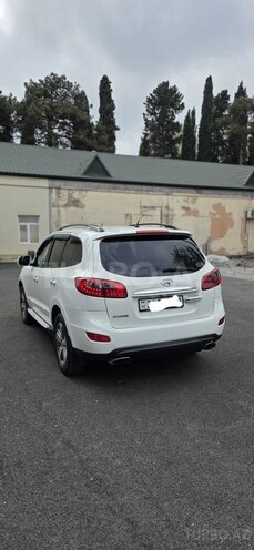 Hyundai Santa Fe-5