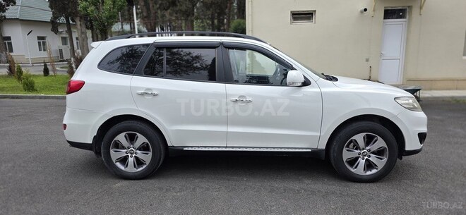 Hyundai Santa Fe-9