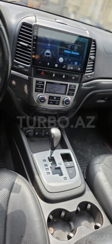 Hyundai Santa Fe-17