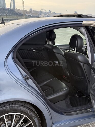 Mercedes E 240-9