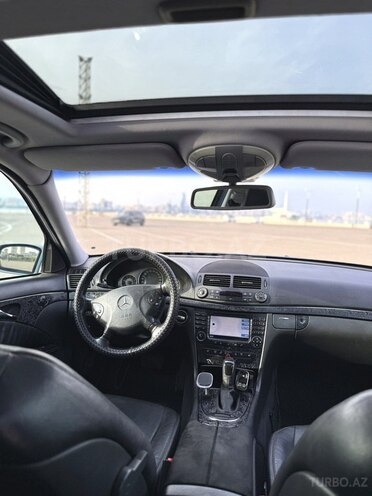 Mercedes E 240-15