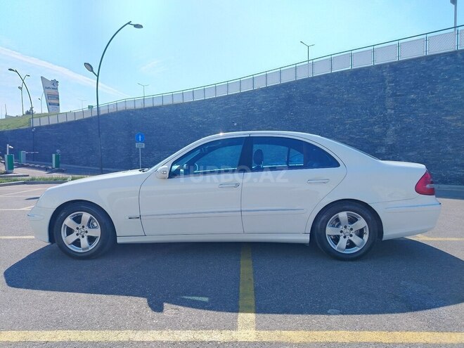 Mercedes E 240-7