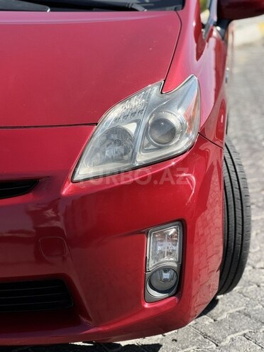 Toyota Prius-4