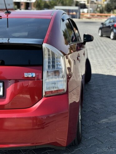 Toyota Prius-7